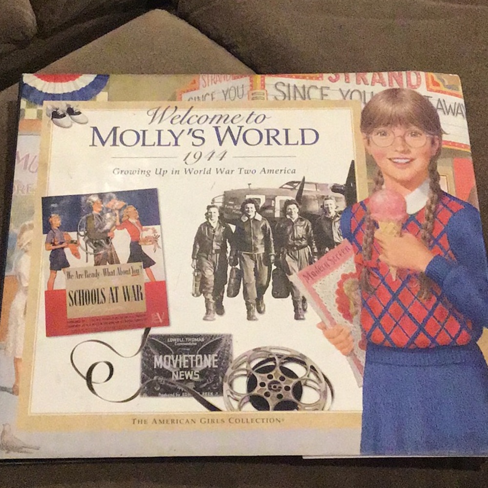 American Girl doll Molly’s World 1944 book